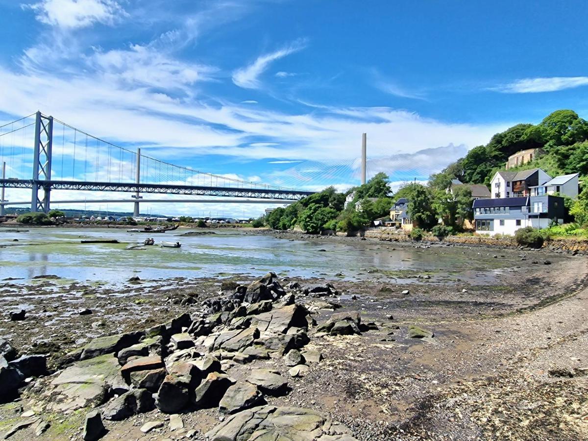 Вілла Three Bridges Waterfront Норт-Квінсферрі Екстер'єр фото